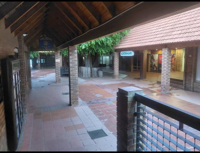 9,482M² BUSINESS CENTRE FOR SALE IN POLOKWANE CENTRAL